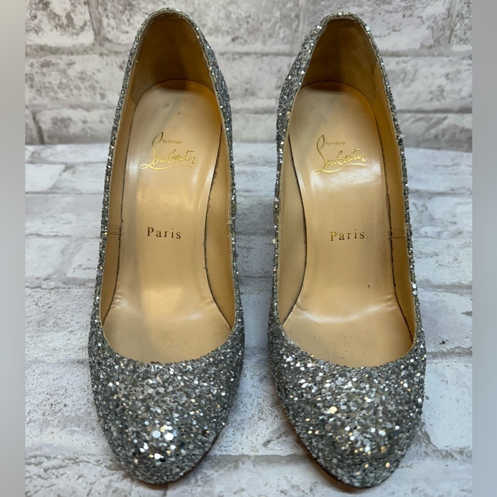 Christian Louboutin Metallic Silver Coarse Glitter Lady Lynch Pumps Size 37 US 7 - Picture 2 of 13